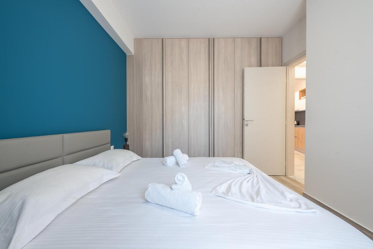Newly Renovated Apt In The Heart Of Kerameikos アテネ エクステリア 写真